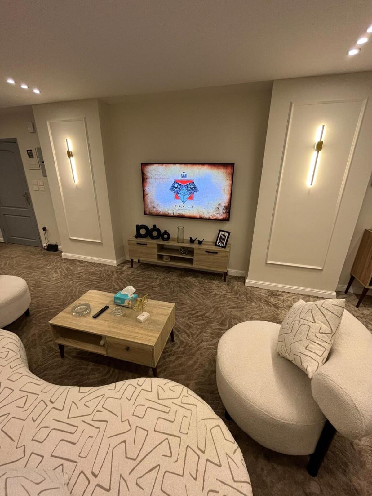 Queen Of Zamalek 3br Apartment Cairo